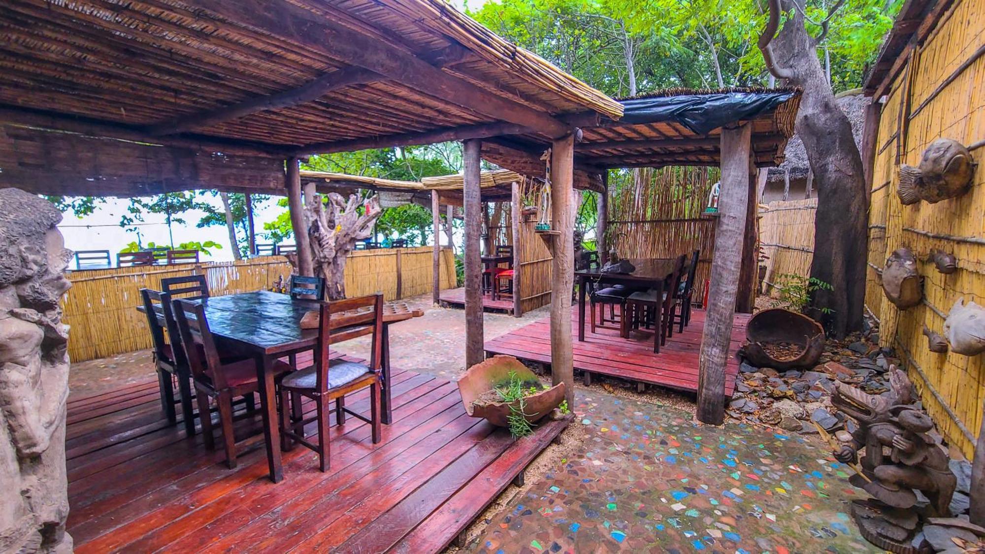 Mgoza Lodge Cape Maclear Экстерьер фото
