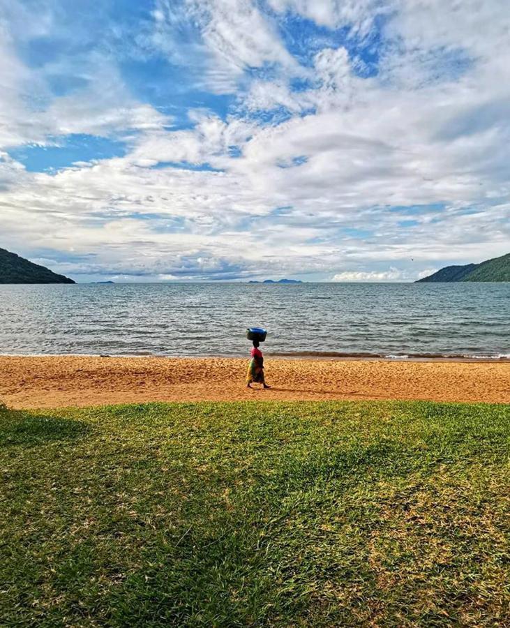 Mgoza Lodge Cape Maclear Экстерьер фото