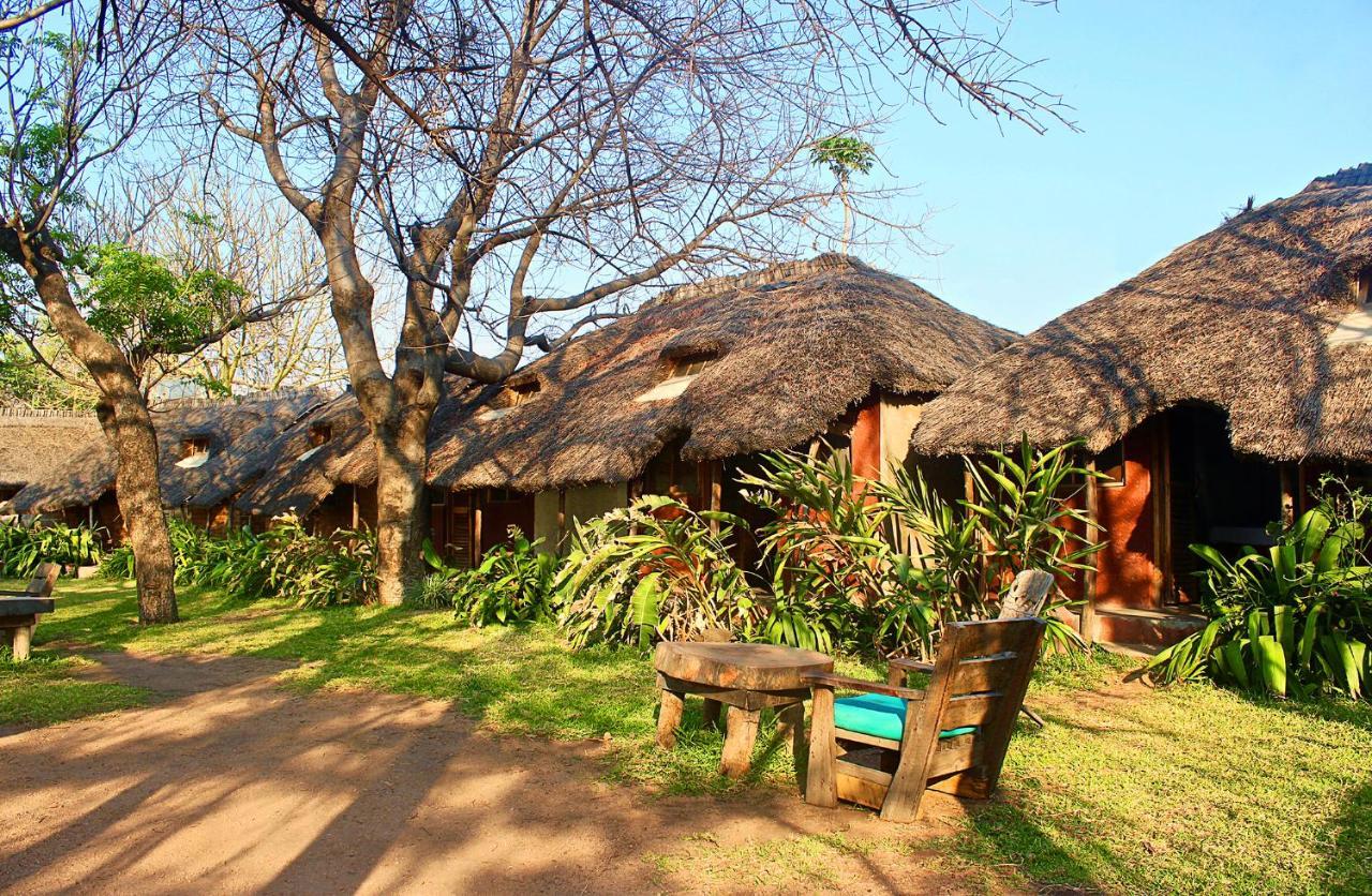 Mgoza Lodge Cape Maclear Экстерьер фото